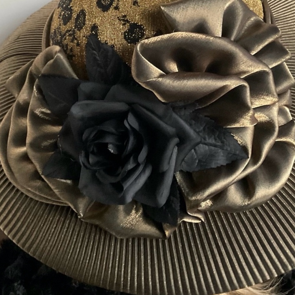 Elegant Derby Church Hat Golden Bronze/Black Accordion Pleat Wide Brim - Picture 3 of 7